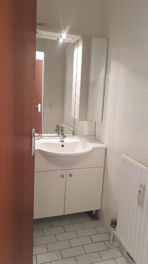 Milbertshofen Z Balkonem Lägenhet München Exteriör bild